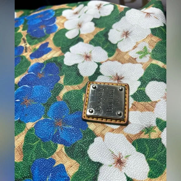 Dooney & Bourke Floral Double Handles Large Tote Shoulder Bag EUC - Picture 13 of 13